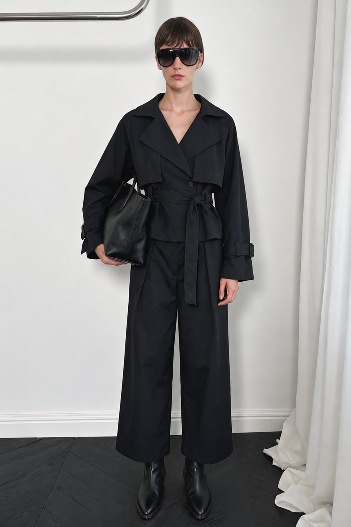 Vera Kuşaklı Kısa Trenchcoat