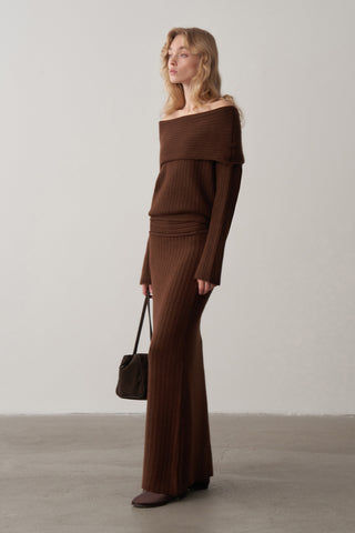 Kayık Yaka Triko Kazak