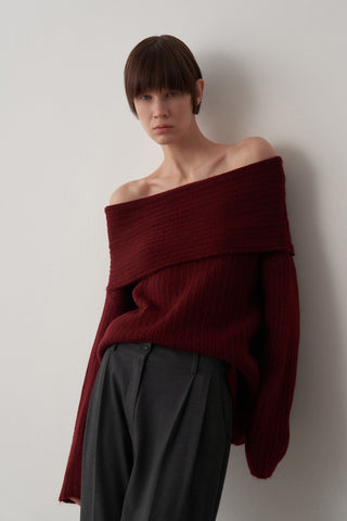 Kayık Yaka Triko Kazak