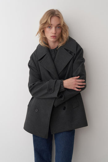 Kruvaze Yaka Kısa Kaşe Kaban