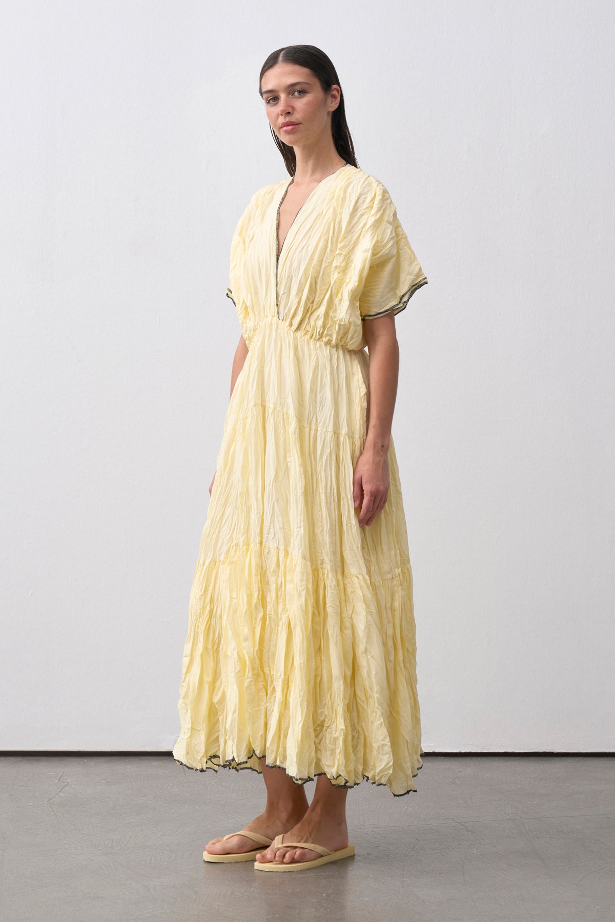 Crinkle V Yaka Maxi Elbise